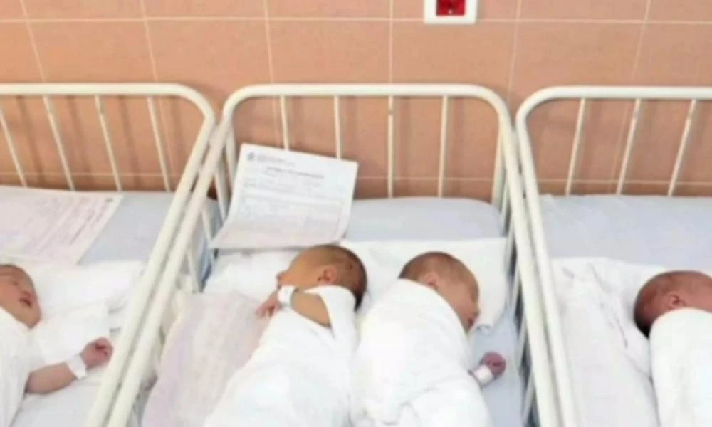 ΗΠΑ: Γεννήθηκαν δίδυμες και ετεροθαλείς αδερφές - Έχουν διαφορετικές βιολογικές μητέρες (βίντεο)